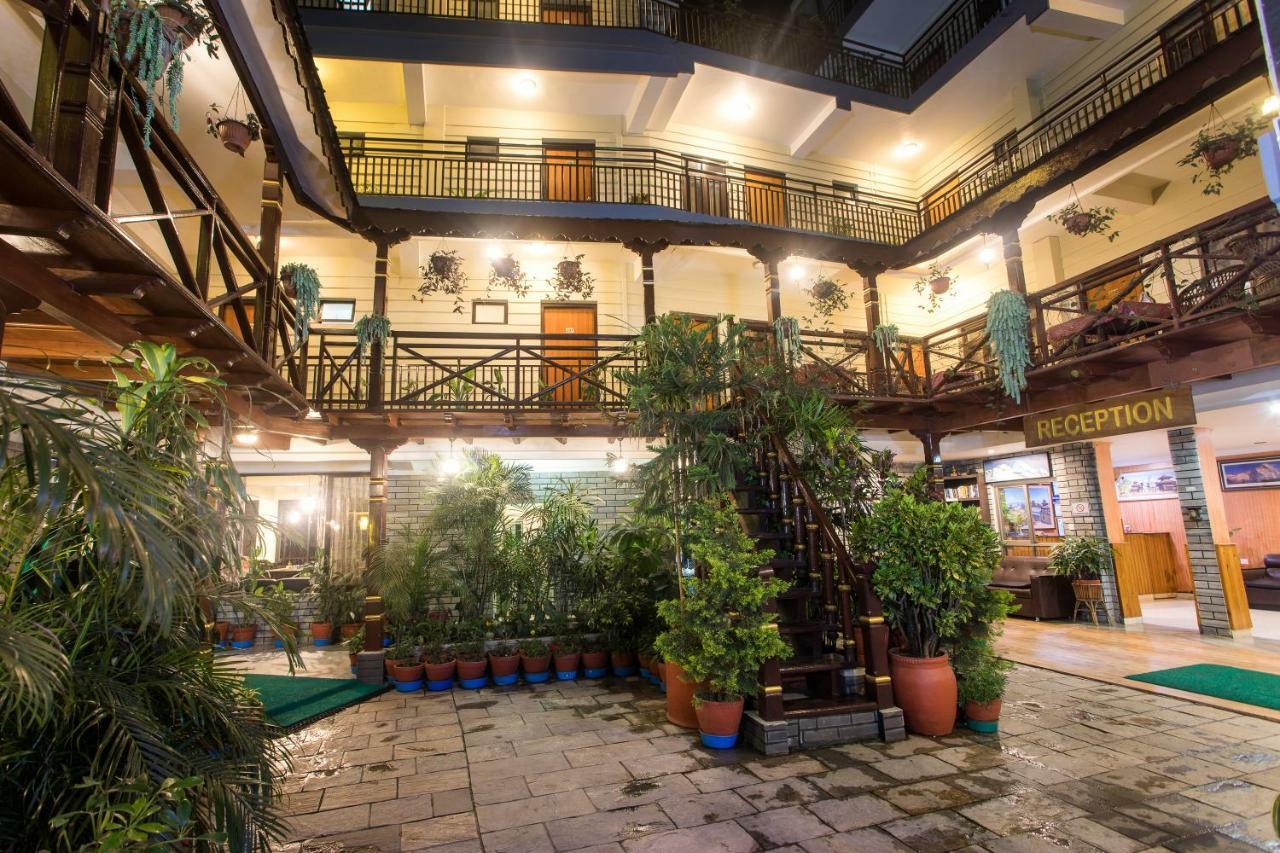 Hotel Peace Plaza Pokhara Exterior foto
