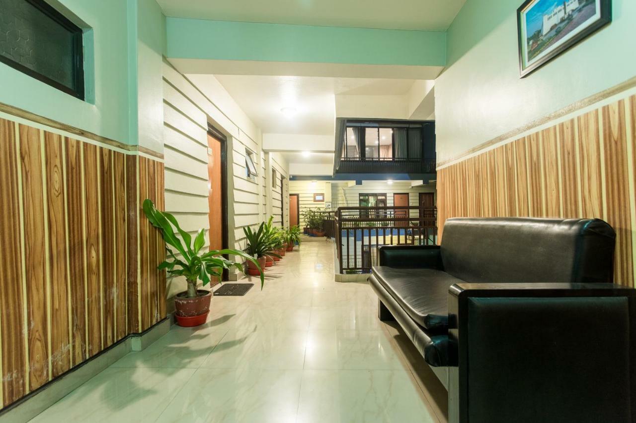 Hotel Peace Plaza Pokhara Exterior foto